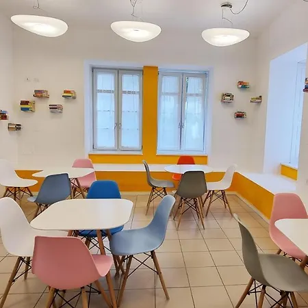 公寓 Charming Studios In Trieste 的里雅斯特
