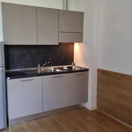 Charming Studios In Trieste *